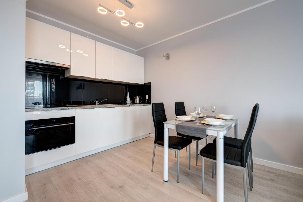 Live & Travel Apartments - Waterlane Island 格但斯克 外观 照片