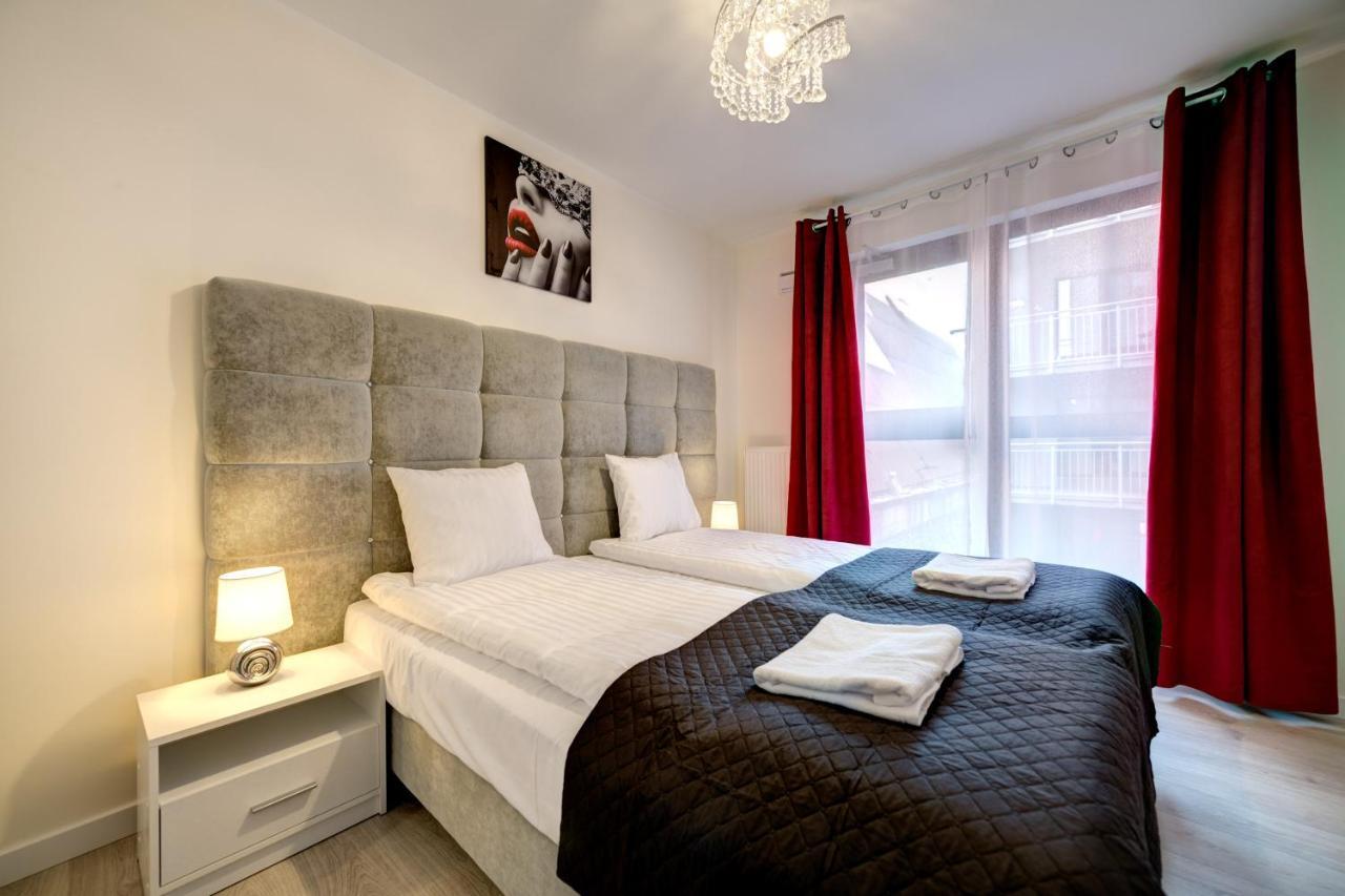 Live & Travel Apartments - Waterlane Island 格但斯克 客房 照片